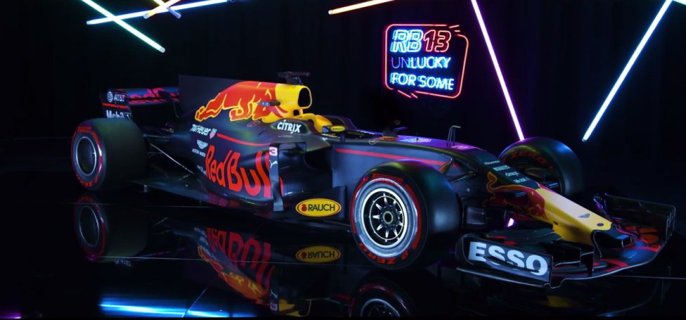 Red Bull presenta su nuevo RB13.